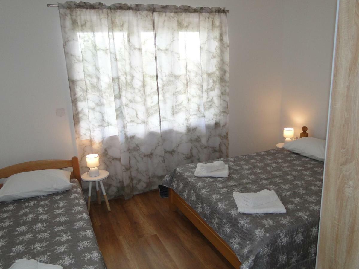 Apartament Apartman Hana Szybenik Zewnętrze zdjęcie
